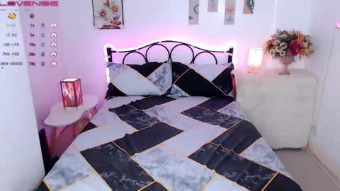 Pau Madrigal online show from February 17, 1:42 pm