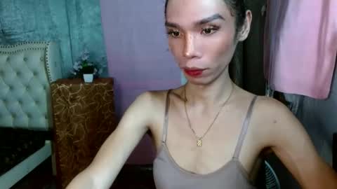 Your Princess Yums online show from December 13, 9:47 am