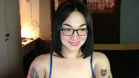 Melissa online show from April 14, 8:30 am