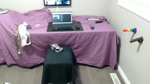 Snapshot of xxxxbrad chatting on February 4, 10:13 pm xxxxbrad online show from February 4, 10:13 pm