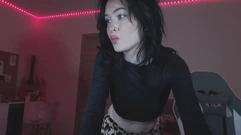 Yami online show from March 7, 11:09 pm