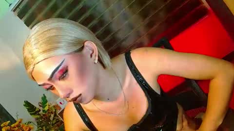 miss yasii online show from March 12, 2:55 pm