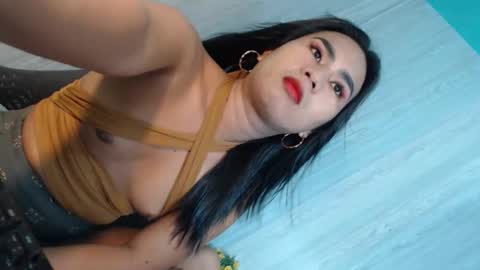 Mauie  online show from October 1, 8:42 pm