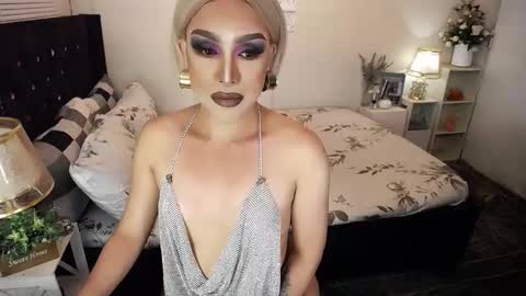 --               online show from November 23, 2:41 pm