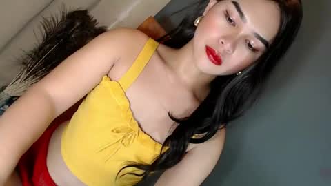 yourlove_dannica online show from April 25, 1:41 pm