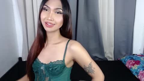 Snapshot of yourlovebella88 chatting on October 22, 7:38 pm yourlovebella88 online show from October 22, 7:38 pm