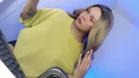 PEARL online show from March 22, 1:43 am