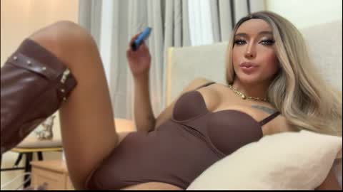 Pearl online show from November 2, 12:36 pm