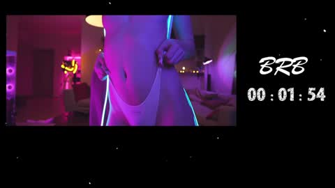 Snapshot of yourprettykate_ chatting on December 22, 8:05 am                                                      online show from December 22, 8:05 am