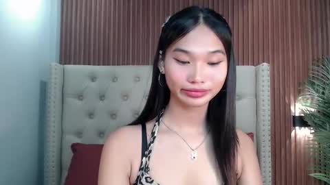 yoursluttyashxx online show from November 24, 11:12 am