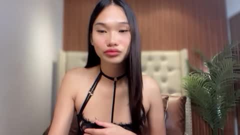 yoursluttyashxx online show from February 6, 5:51 pm