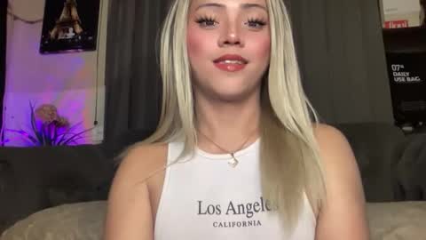 Miss Cali online show from December 19, 12:16 am