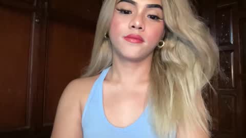 Miss Cali online show from April 1, 9:12 pm