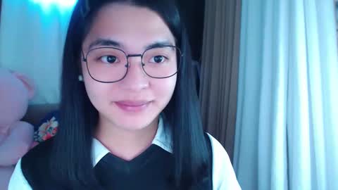 Snapshot of zhaviahale chatting on February 5, 4:06 am im your lovely zhaviabigcock here online show from February 5, 4:06 am