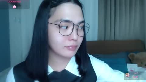 im your lovely zhaviabigcock here online show from April 25, 12:36 am