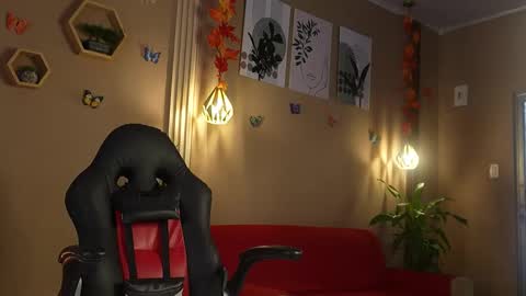 Snapshot of zion__lee chatting on October 23, 2:32 pm Zion online show from October 23, 2:32 pm