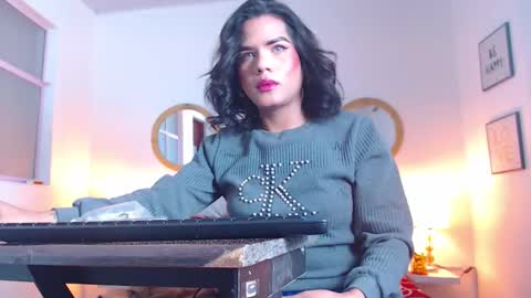 zoe_hecate online show from February 2, 10:58 am