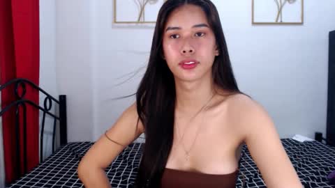 zyzy online show from December 7, 12:36 am