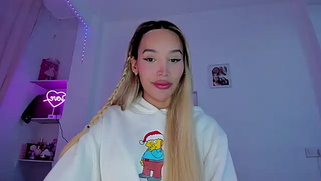  viioletweekend  online show from January 9, 10:48 pm