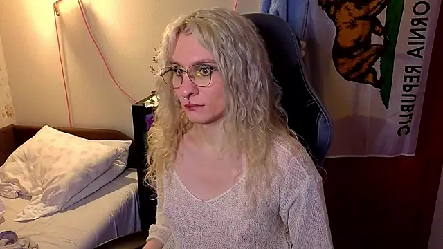 Lori Myaf online show from March 26, 5:16 pm