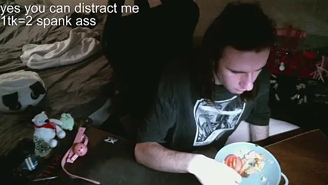 izilizi 23 online show from December 9, 3:22 pm