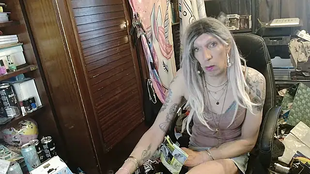 Ombeline1 online show from April 23, 4:53 pm