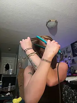 Cutetrans90 online show from July 17, 2:28 am