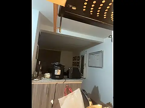 Gikitrans76 online show from April 7, 11:39 pm