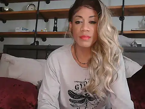 CaramelDipper online show from May 31, 10:23 am