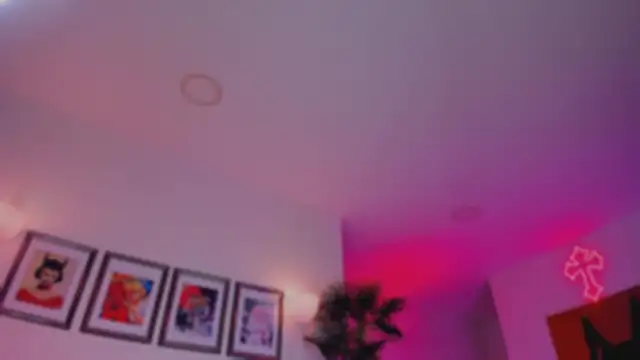 Taylor  foxxx online show from January 14, 6:33 am