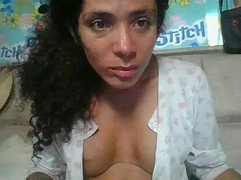 Nadia Monroe online show from April 7, 1:01 pm