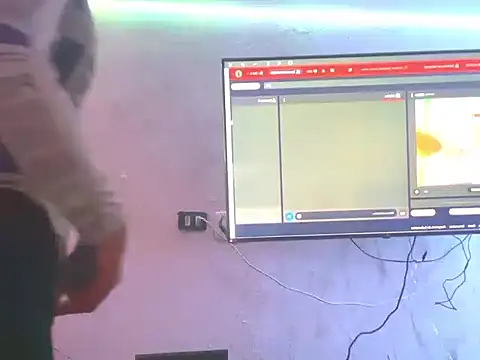 FemaleIssuing online show from September 27, 12:03 pm