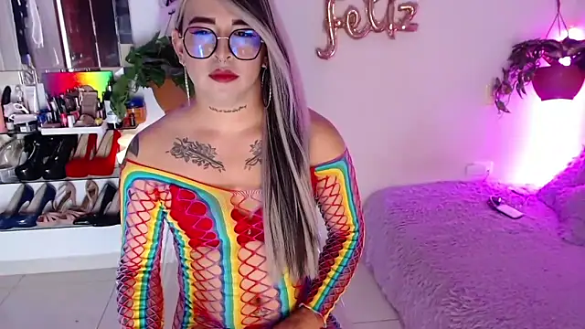 Laveneno ortiz07 online show from September 10, 11:26 pm