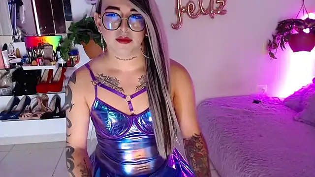 Laveneno ortiz07 online show from September 22, 11:43 pm