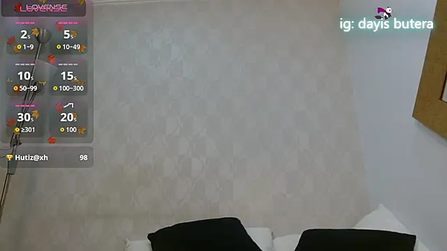 Snapshot of dayis_butera chatting on October 23, 11:47 am dayis butera online show from October 23, 11:47 am