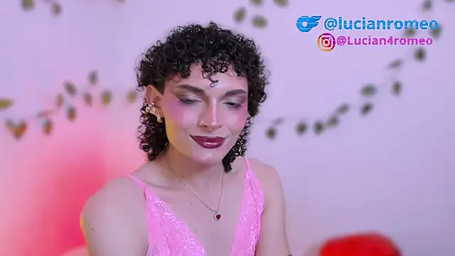 lucianromero online show from December 29, 9:39 am