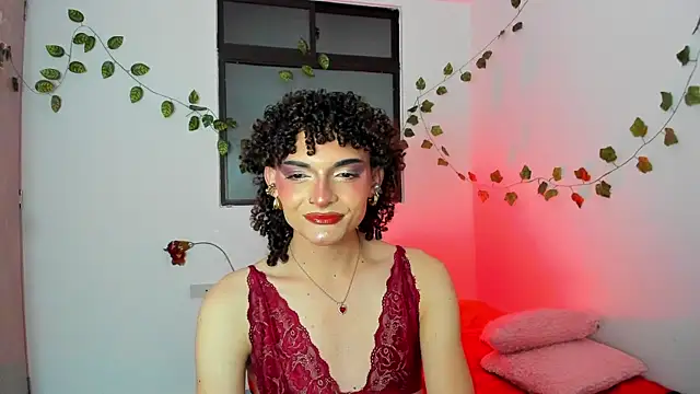 lucianromero online show from March 2, 2:41 am