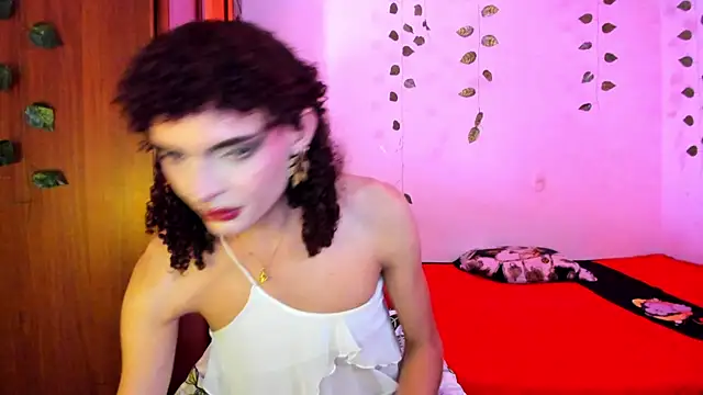 lucianromero online show from November 28, 1:51 am