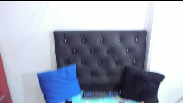 JeanRousse4 online show from December 8, 9:53 pm