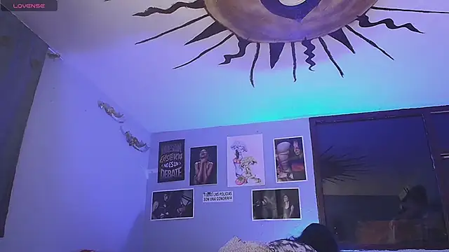 moonfiredancer online show from January 11, 12:44 am