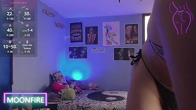 moonfiredancer online show from January 16, 10:23 pm