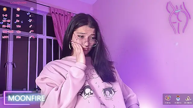 moonfiredancer online show from February 21, 3:12 am