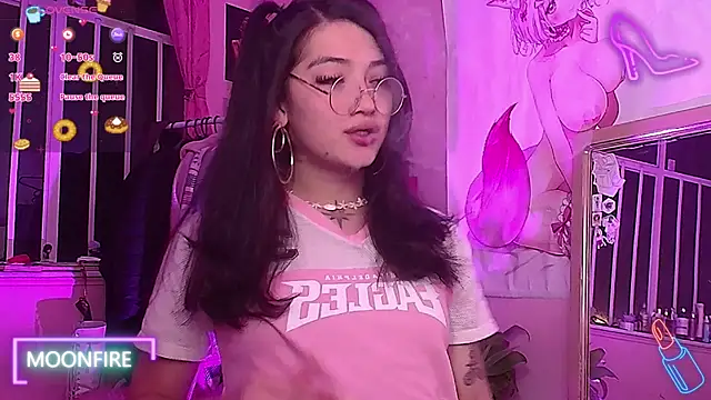 moonfiredancer online show from September 25, 3:02 am