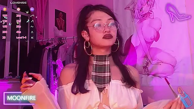 moonfiredancer online show from October 11, 4:59 am