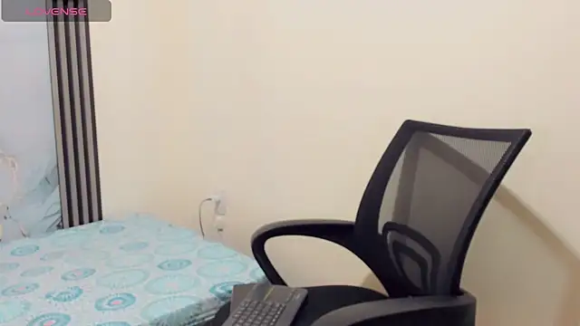 Rubi 30 online show from November 24, 2:08 pm