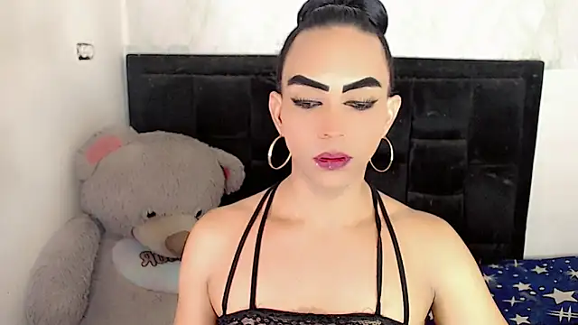 Michell Queen online show from October 7, 8:59 am