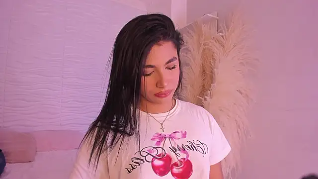 IsabelleFoxx  online show from March 16, 12:36 am