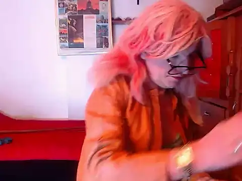 LorenJade online show from October 7, 9:21 am