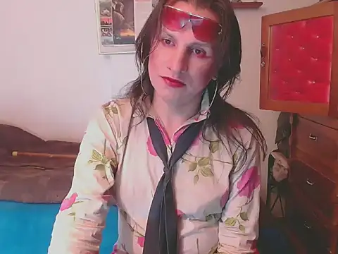 LorenJade online show from January 16, 8:01 am