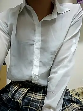 dmmsuzu95 online show from January 8, 4:33 pm